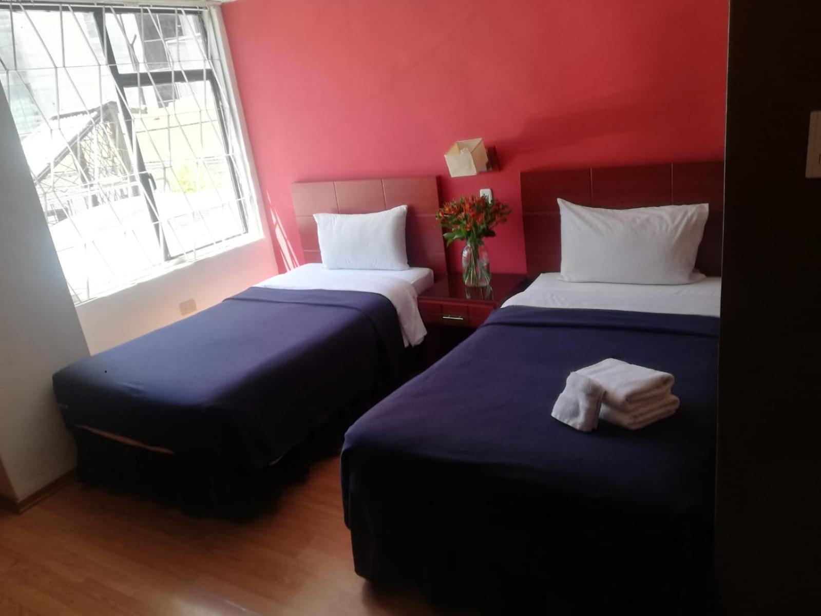 Filatelia Suites & Travel Quito Bagian luar foto