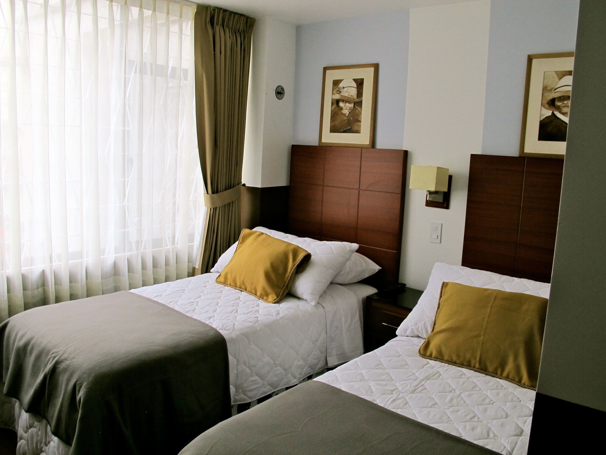 Filatelia Suites & Travel Quito Bagian luar foto